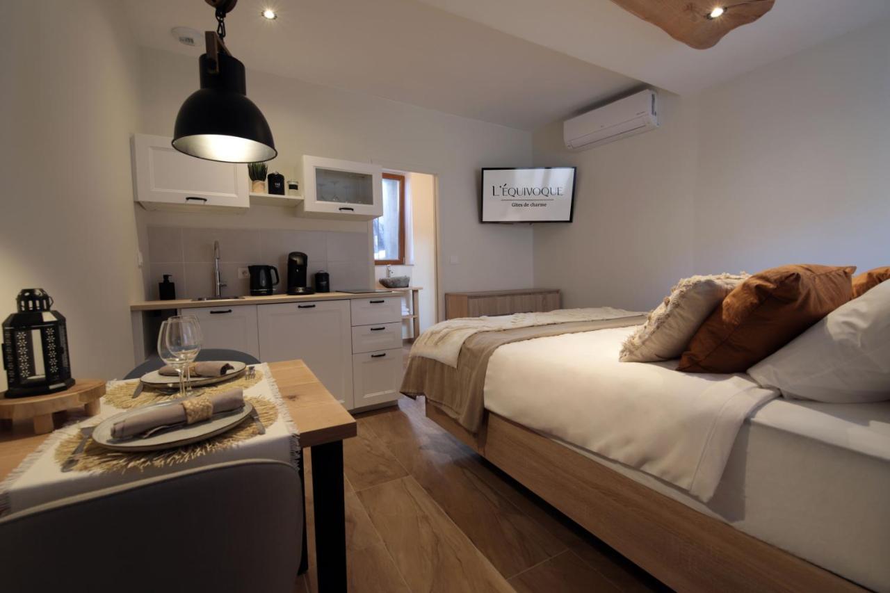 Gite De Charme Haut De Gamme Avec Jacuzzi Et Sauna Privatifs Donzère Exteriör bild